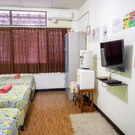 Zenrra Backpacker Pansiyon Bandung Dış mekan fotoğraf